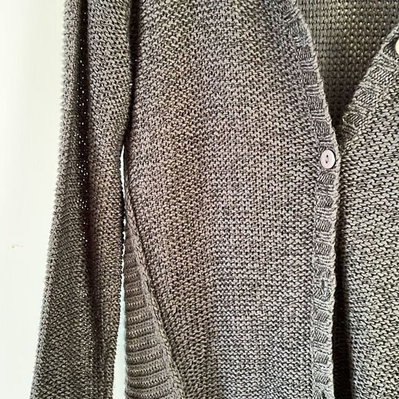 La Classe Couture size medium navy blue knit button down cardigan. - Picture 4 of 7